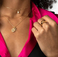 Claire Signet Ring - Nanda Jewelry