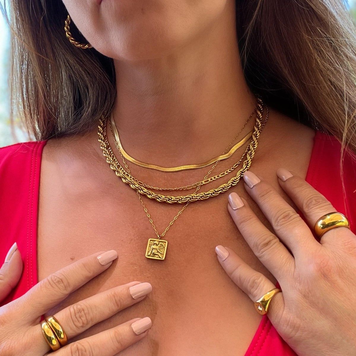 Mastering the Art of Layering Nanda Jewelry Gold Necklaces - Nanda Jewelry
