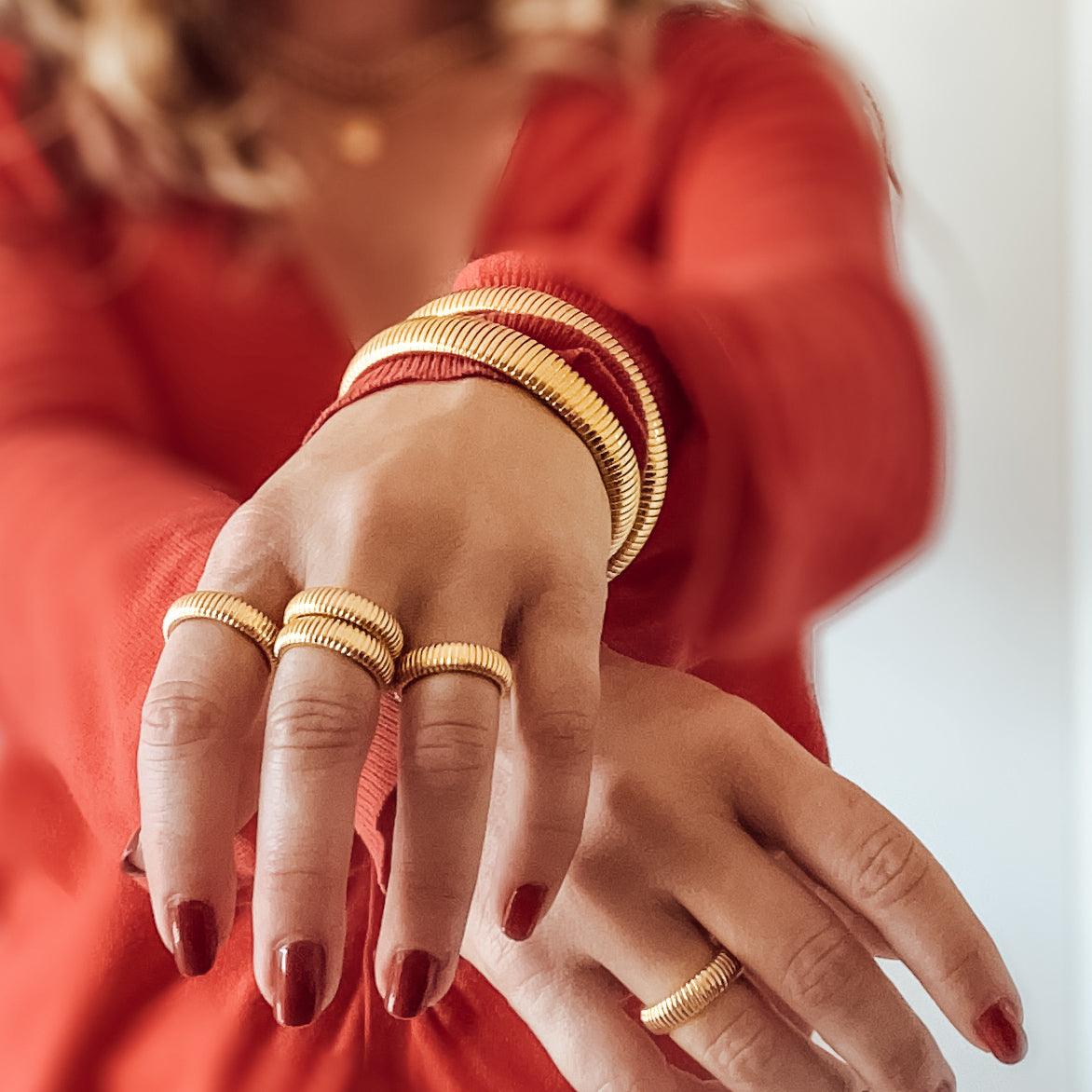 THE ULTIME GUIDE TO FINDING THE PERFECT HOLIDAY GIFT - Nanda Jewelry