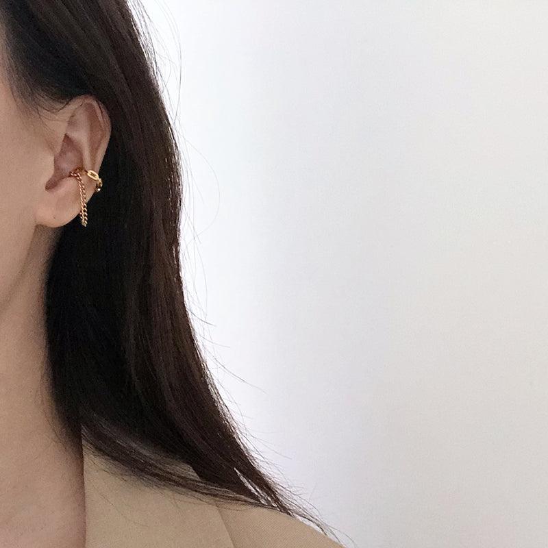 Belle Chain Ear Cuff - Nanda Jewelry